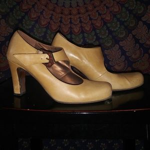 Couture Donald J. Pliner Heels